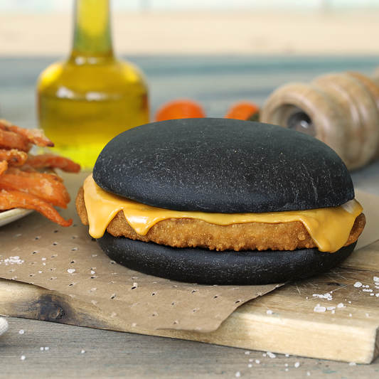 4 X Black burger con cotoletta di pollo cheddar e patate dolci 100 Grammi